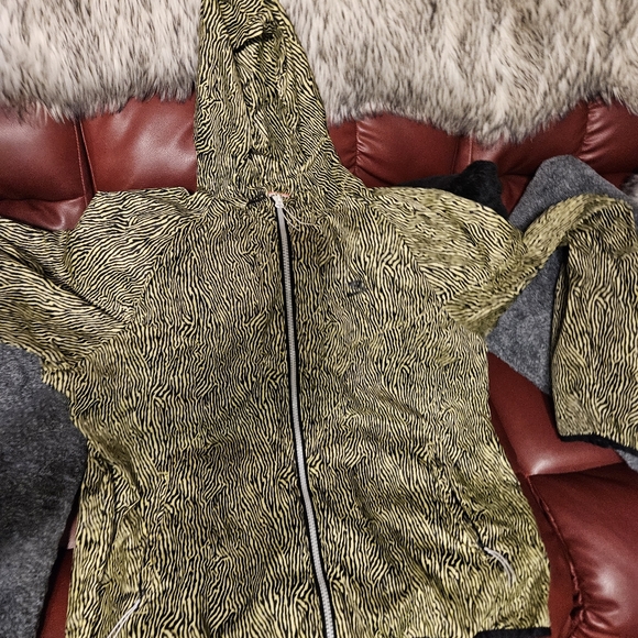 Nike Windbreaker - Picture 5 of 7